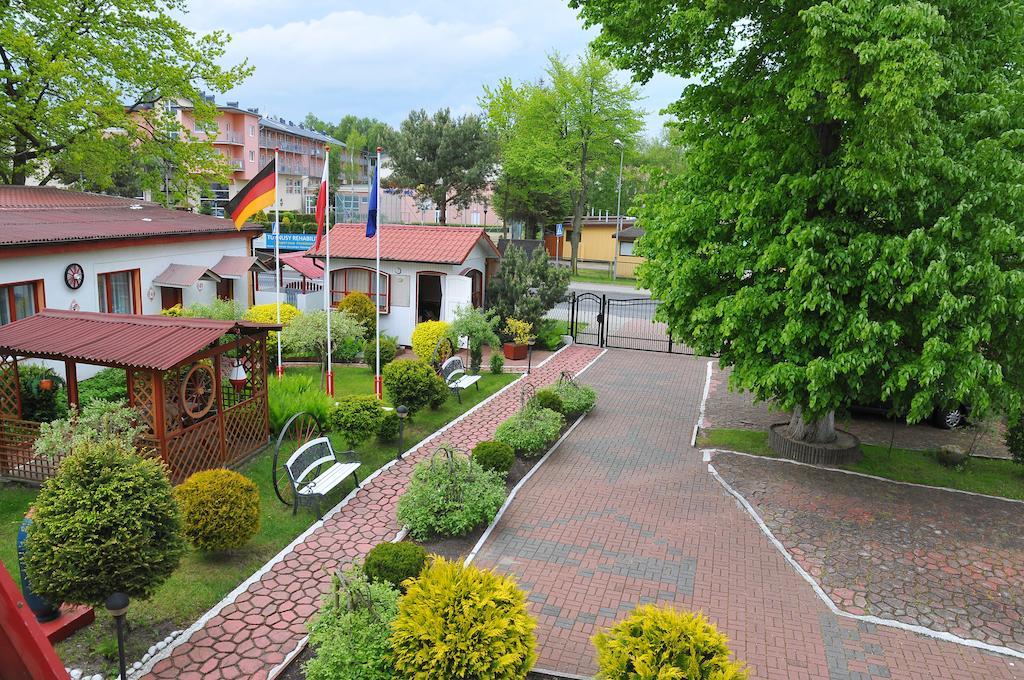 Appartement Osrodek Wczasowy Domino Bis à Dźwirzyno Extérieur photo
